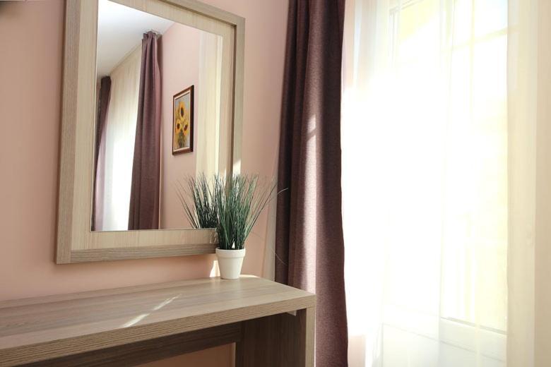 Къщата С Чешмата Lägenhet Veliko Tărnovo Exteriör bild